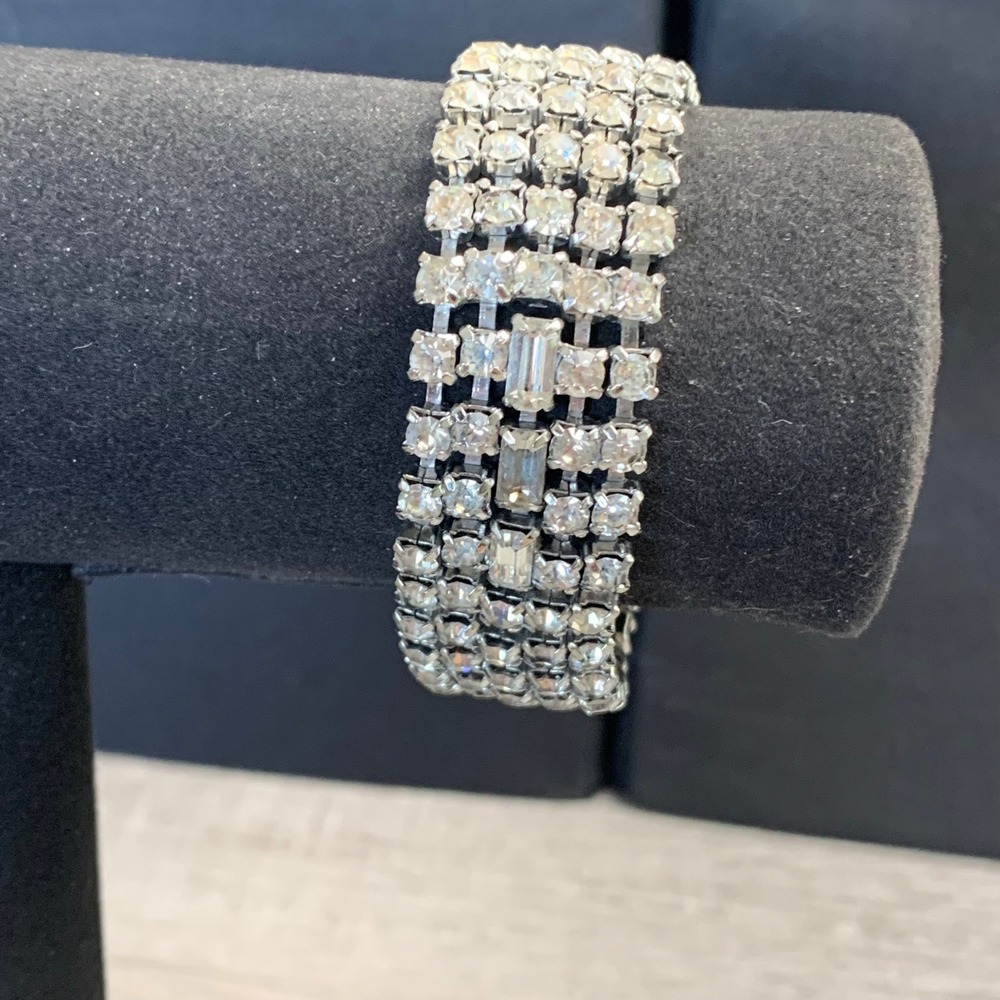 Vintage Silver Tone 4 Row Clear Rhinestone Wide Link Bracelet Emerald Cut Accent